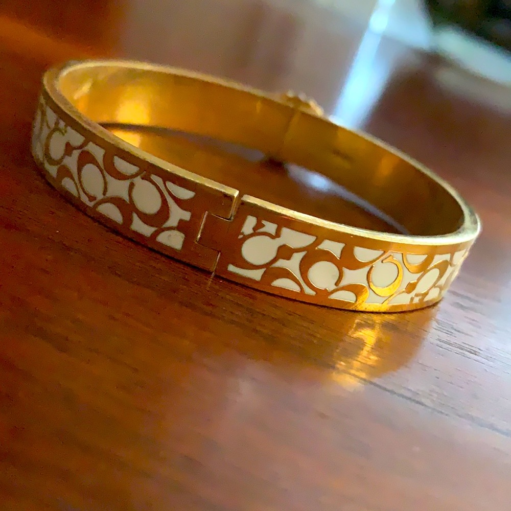 Coach bracelet in gold/white - Picture 3 of 5